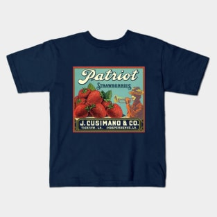 Vintage Patriot Strawberries Fruit Crate Label Kids T-Shirt